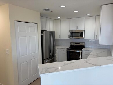 Flagler Pointe unit 926, West Palm Beach, FL 33407 - photo 3