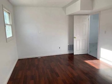 217 Armstrong Ave unit 1F, Staten Island, NY 10308 - photo 5