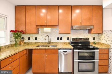 3496 Beechwood Ln, Triangle, VA 22172 - photo 7