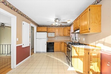 41 Laura Ln, Whitinsville, MA 01588 - photo 2