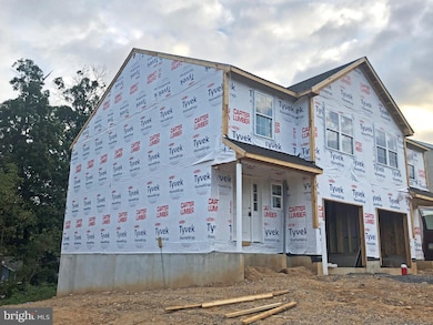 9 Rosalie's Way, Temple, PA 19560 - photo 2