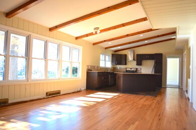 Kitchen & LR