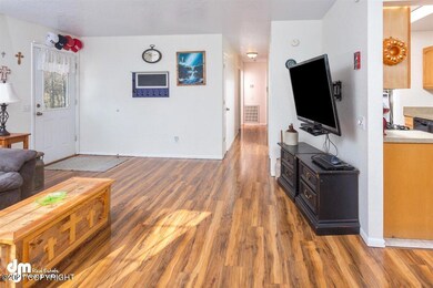 03-Living Room_DMD_9533