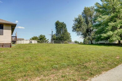 904 N 41st St-4