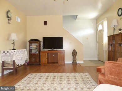 28 Quinter Ln, Temple, PA 19560 - photo 6