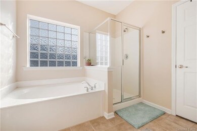 13424 McCoy Ridge Dr, Huntersville, NC 28078 - photo 4