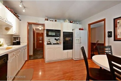 2329 Clyde Terrace, Homewood, IL 60430 - photo 4