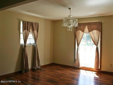 5875 Hyde Park Cir, Jacksonville, FL 32210 - photo 6