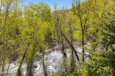 River Pines B305 MLS-7