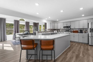 307 Champions Way, Oakdale, PA 15071 - photo 6