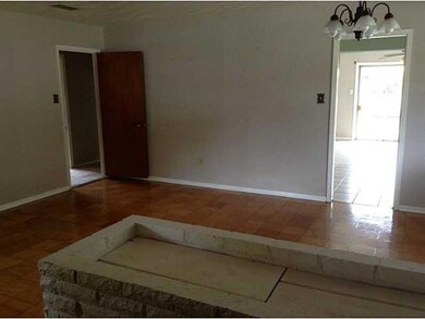 Living Room. Spacious living room.