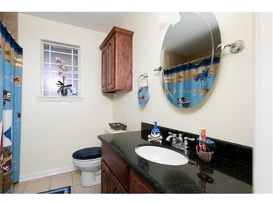 2539 Leslie St, Edinburg, TX 78539 - photo 6