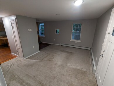 86 Front St, MerriMacK, NH 03054 - photo 3