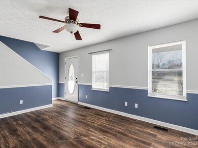 126 Cartway Ln, Statesville, NC 28625 - photo 4