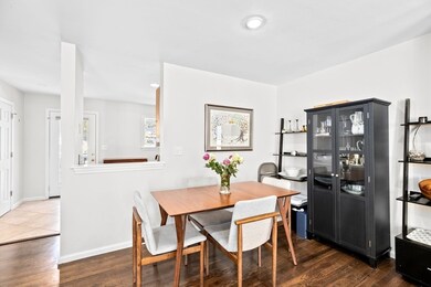 95 Anderer Ln unit 2, West Roxbury, MA 02132 - photo 6