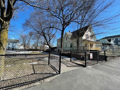 83 Houghton St, Worcester, MA 01604 - photo 5