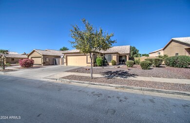 8146 W Hilton Ave, Phoenix, AZ 85043 - photo 3