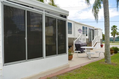 149 Plantation Dr unit 149, Titusville, FL 32780 - photo 5