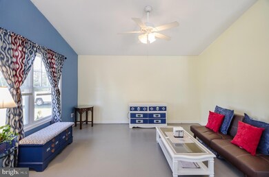 1383 Holly Vista Dr, Colonial Beach, VA 22443 - photo 6