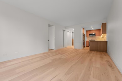 Metropolitan Tower unit 52E, New York, NY 10019 - photo 2