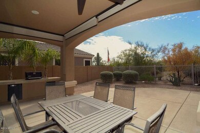 Covered Patio-BBQ