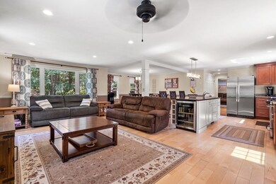 537 Boxford St, North Andover, MA 01845 - photo 7