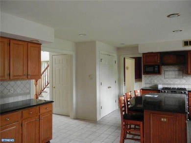 8 Byron Dr, Mount Laurel, NJ 08054 - photo 3