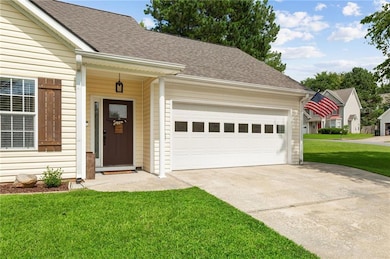 506 Charles Dr, Canton, GA 30115 - photo 2