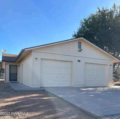 front of unit B 1BD