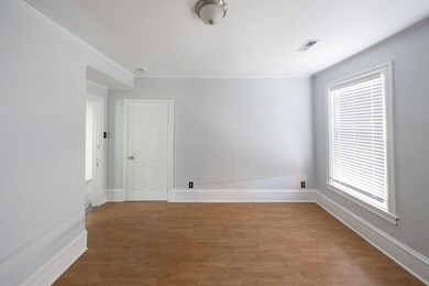 10 Sycamore St unit 2, Worcester, MA 01608 - photo 5