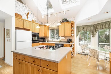 21 Clara Belle Rd, East Falmouth, MA 02536 - photo 2