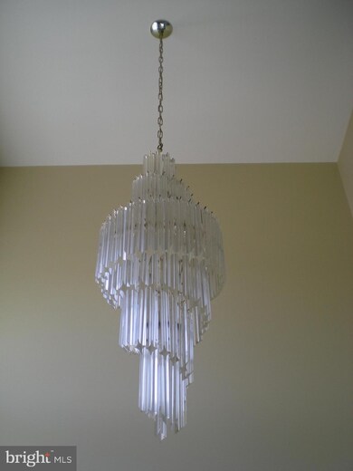 3225 Coplay Ct, Whitehall, PA 18052 - photo 7