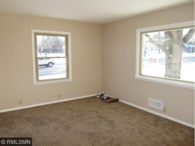 8549 Bryant Ave S, Bloomington, MN 55420 - photo 3