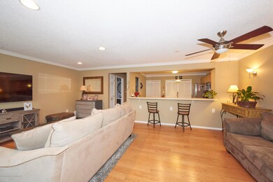 38 Phoenix Ct, Tinton Falls, NJ 07712 - photo 6