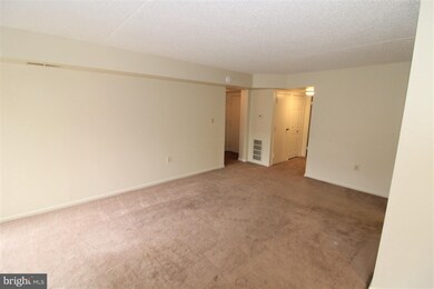 8600 Village Square Dr unit A, Alexandria, VA 22309 - photo 2