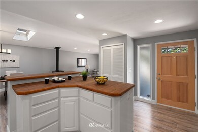 1811 N 204th Place, Shoreline, WA 98133 - photo 7