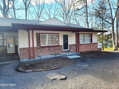 436 Log Tavern Rd, Milford, PA 18337 - photo 2