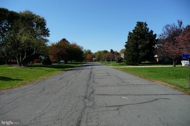 700 W Country Club Dr, Purcellville, VA 20132 - photo 5