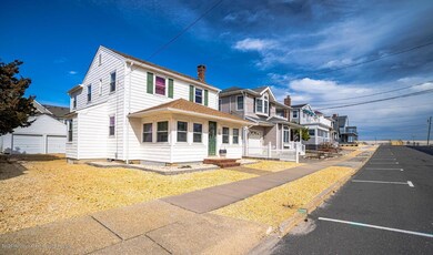 9 Brown Ave Lavallette NJ-large-003-027-