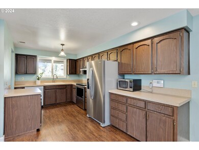 26530 S Highway 170, Canby, OR 97013 - photo 7