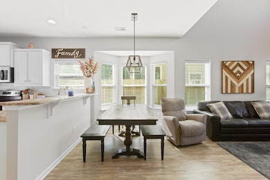 272 Swallowtail Ln, Goose Creek, SC 29445 - photo 5