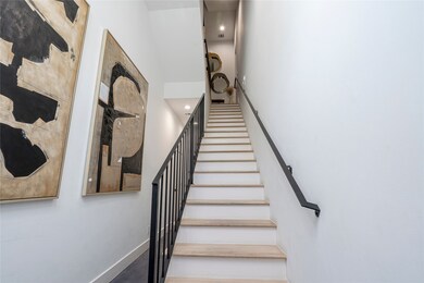 709 Memorial Heights Dr, Houston, TX 77007 - photo 5