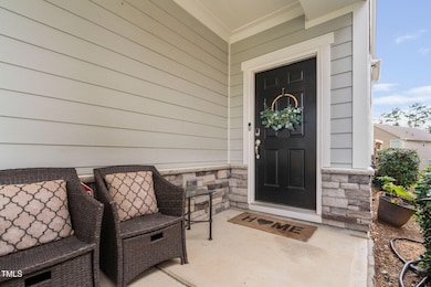 7-web-or-mls-233-sage-oak-ln