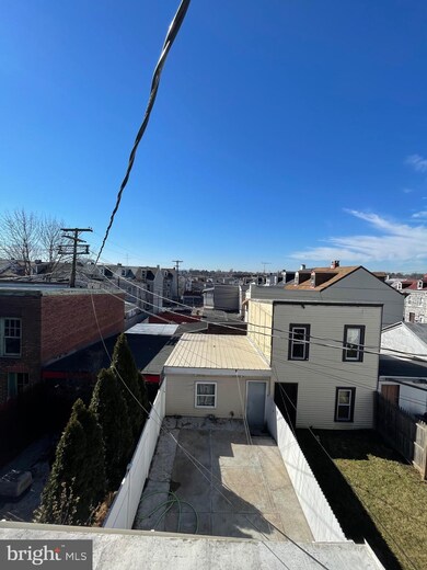 652 N 11th St, Reading, PA 19604 - photo 4