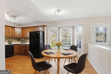 2994 Brooks Dr, Snellville, GA 30078 - photo 4