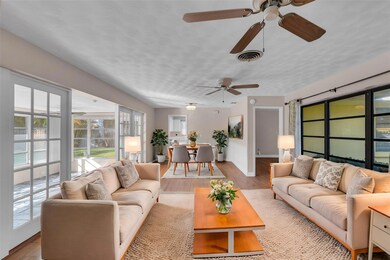 Spacious Living room and dining room with double c