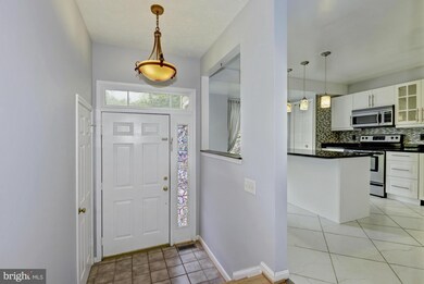 5961 Cedar Fern Ct, Columbia, MD 21044 - photo 2