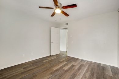 1105 Uta Blvd unit 102, Arlington, TX 76013 - photo 6