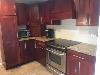 11 Hendel Dr, Holyoke, MA 01040 - photo 2