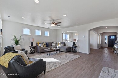 Waterbrook Great Room from Entry (1)